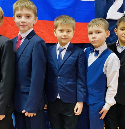 Поздравление с 23 февраля от 2В